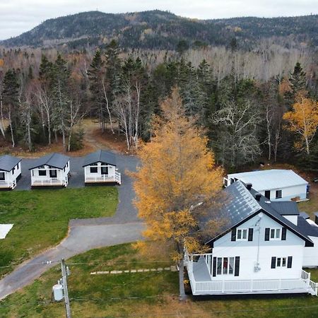 Les Chalets De La Colline Inc Baie-Sainte-Catherine Kültér fotó