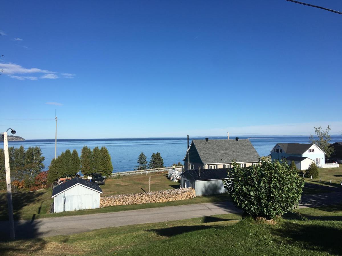 Les Chalets De La Colline Inc Baie-Sainte-Catherine Kültér fotó